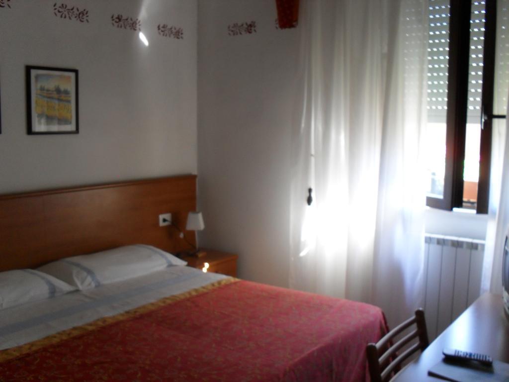 Albergo Ristorante Olimpia Abbadia San Salvator Ngoại thất bức ảnh