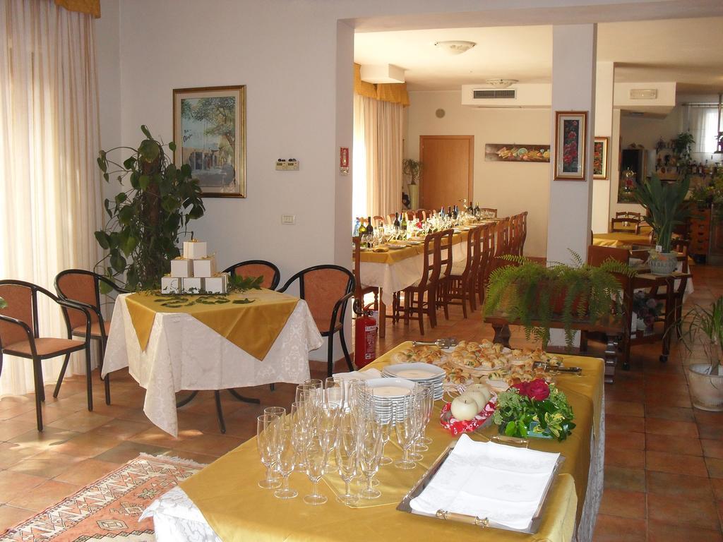 Albergo Ristorante Olimpia Abbadia San Salvator Ngoại thất bức ảnh