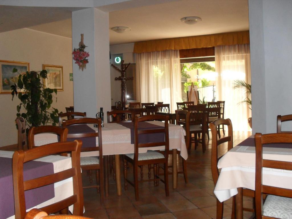 Albergo Ristorante Olimpia Abbadia San Salvator Ngoại thất bức ảnh